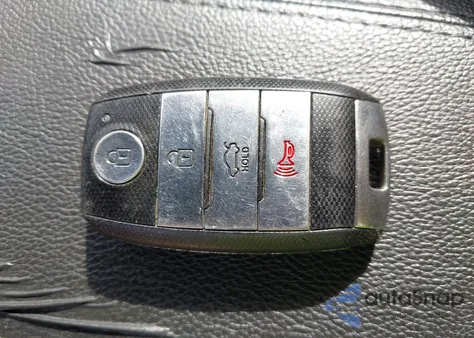 2015 Kia Optima Ex z USA, uszkodzony, nr VIN 5XXGN4A72FG355827